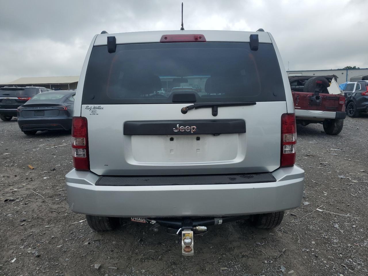 2012 JEEP Liberty
