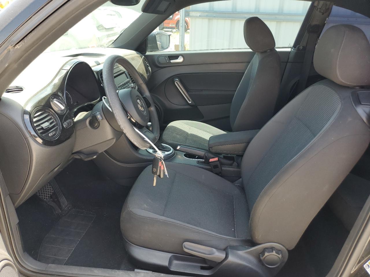 2014 VOLKSWAGEN Beetle