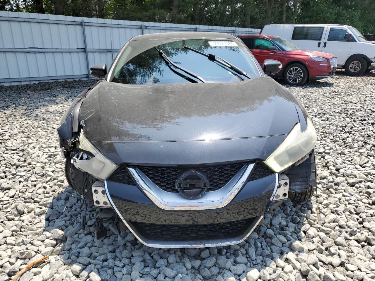 2017 NISSAN Maxima