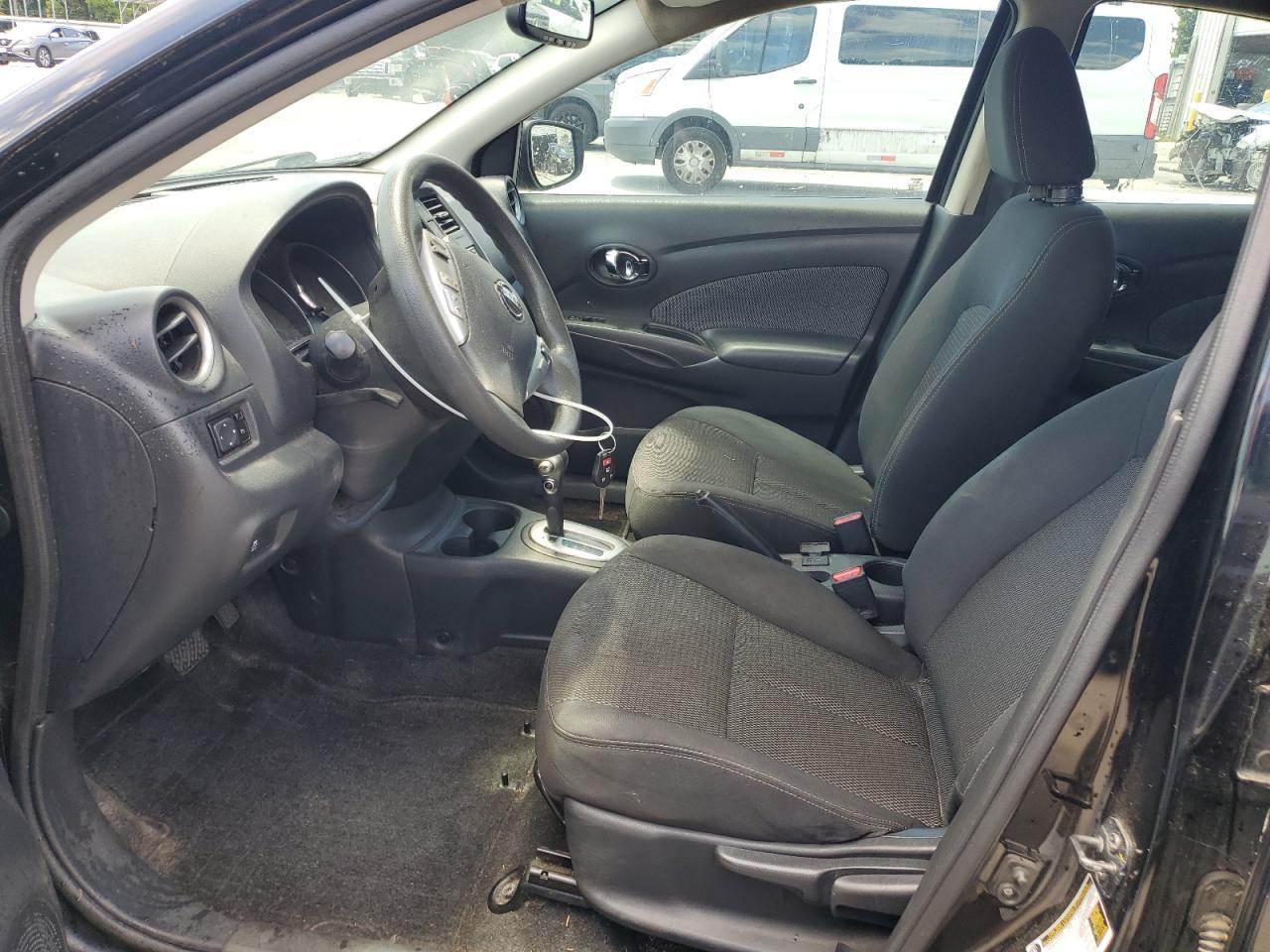 2016 NISSAN VERSA