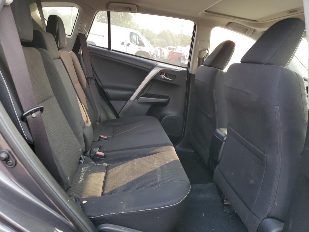 2016 TOYOTA RAV4