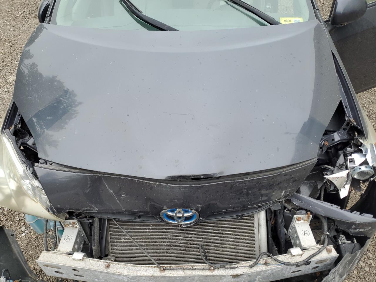 2011 TOYOTA PRIUS