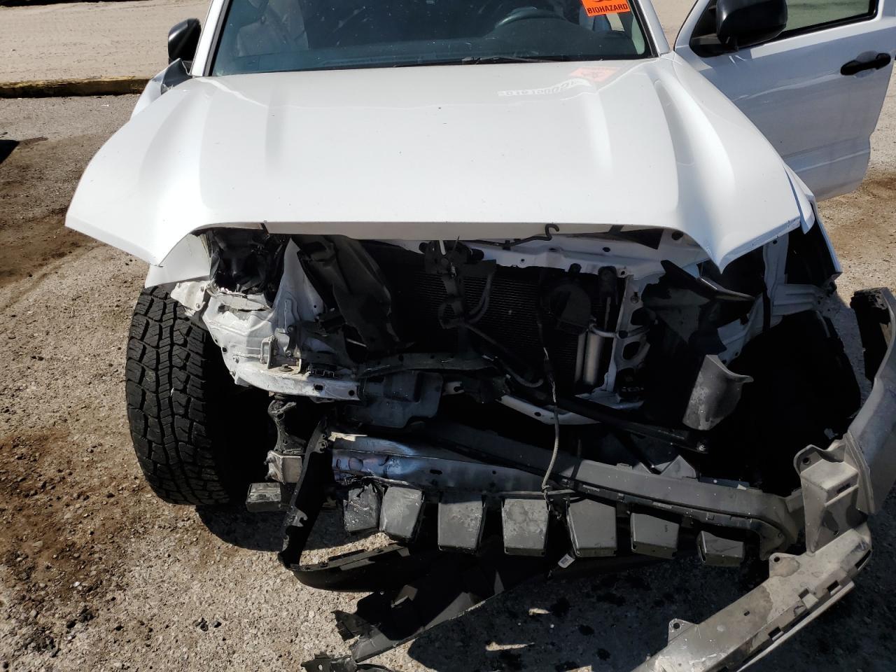 2018 TOYOTA TACOMA