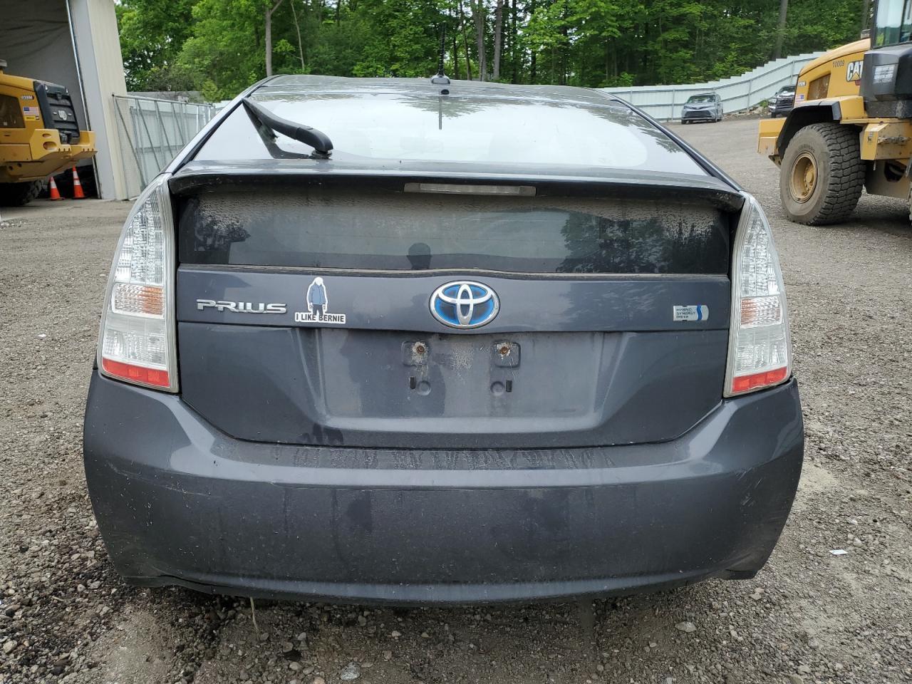 2011 TOYOTA PRIUS