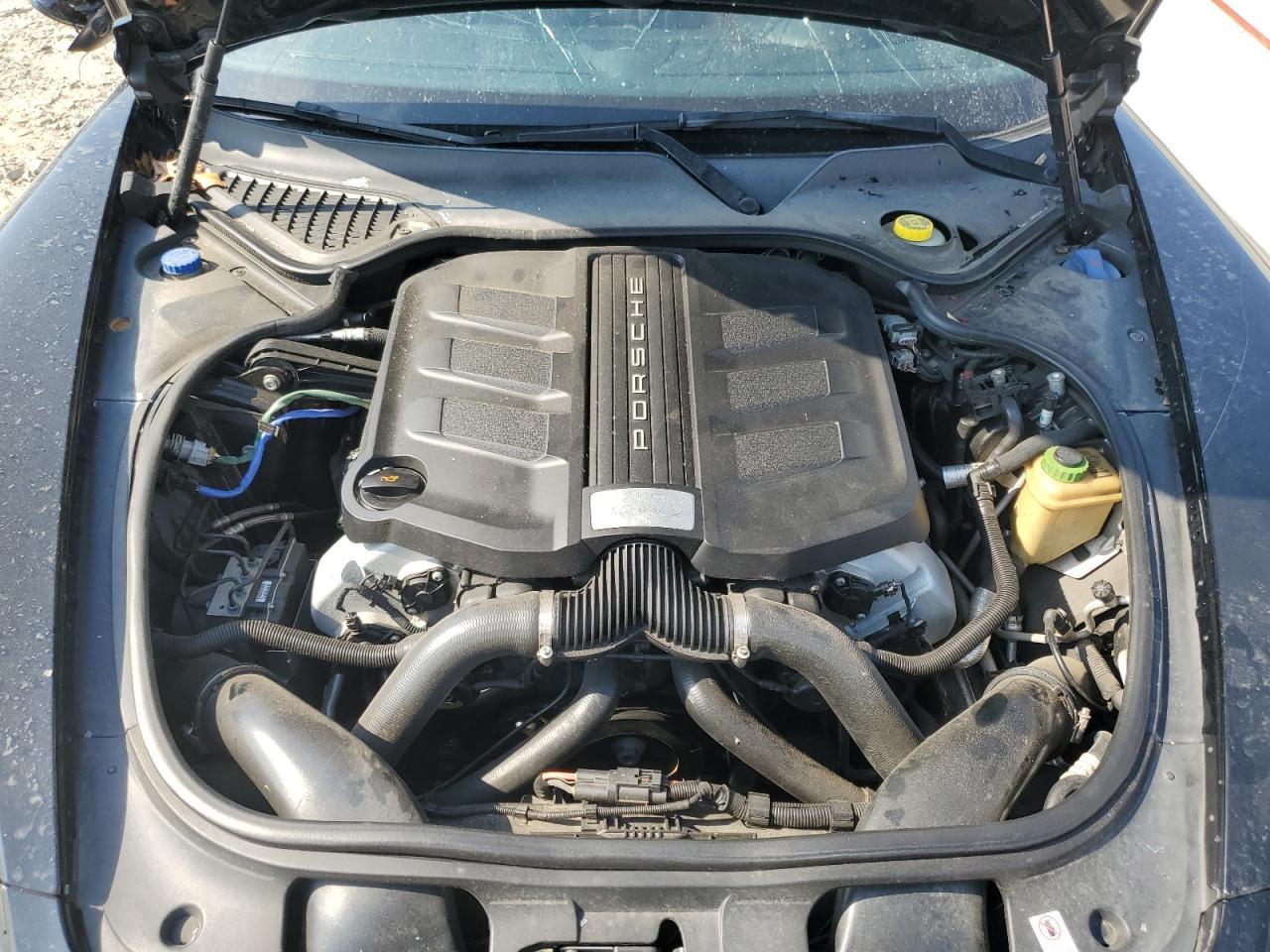 2014 PORSCHE Panamera