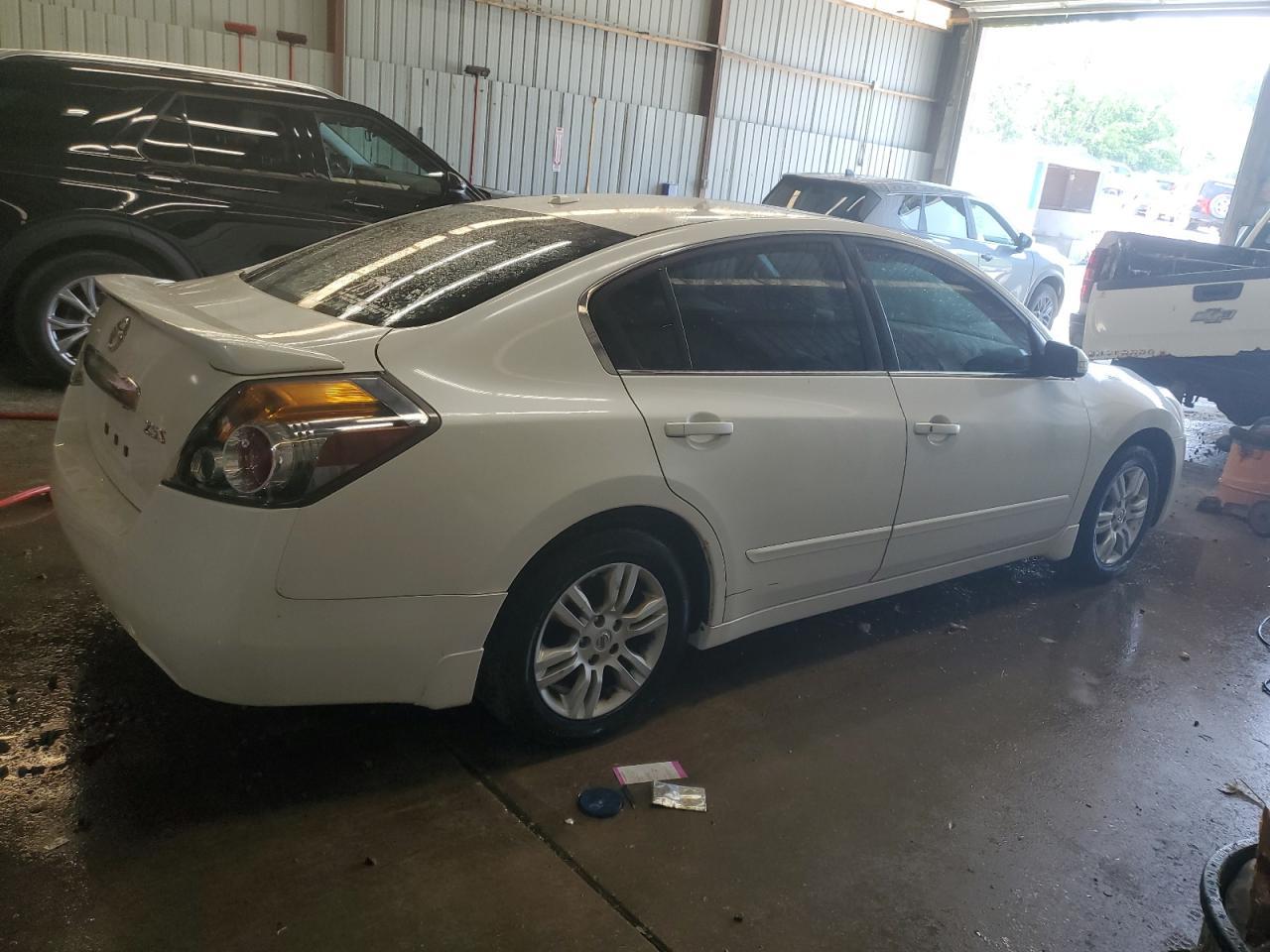 2012 NISSAN ALTIMA