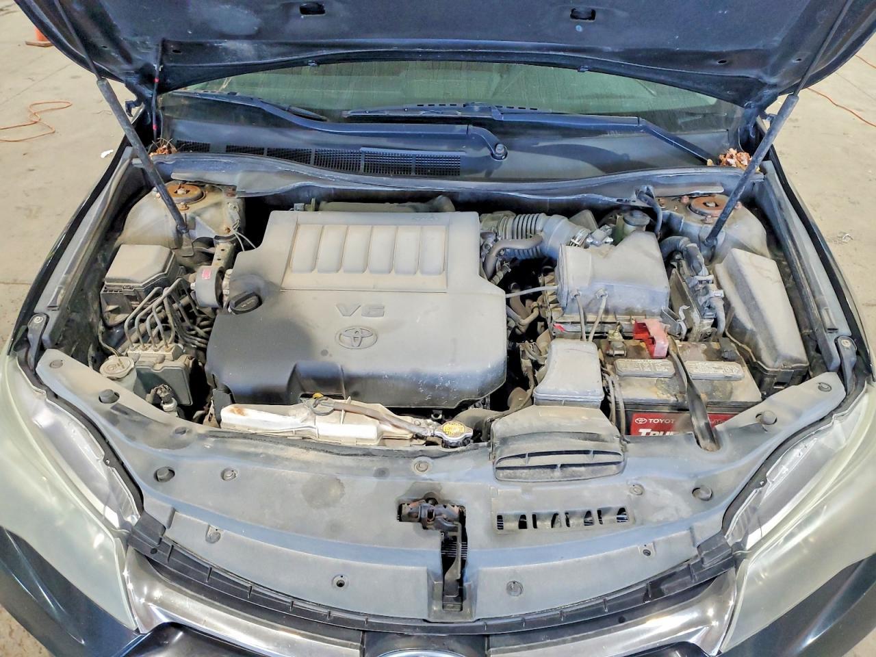 2015 TOYOTA CAMRY
