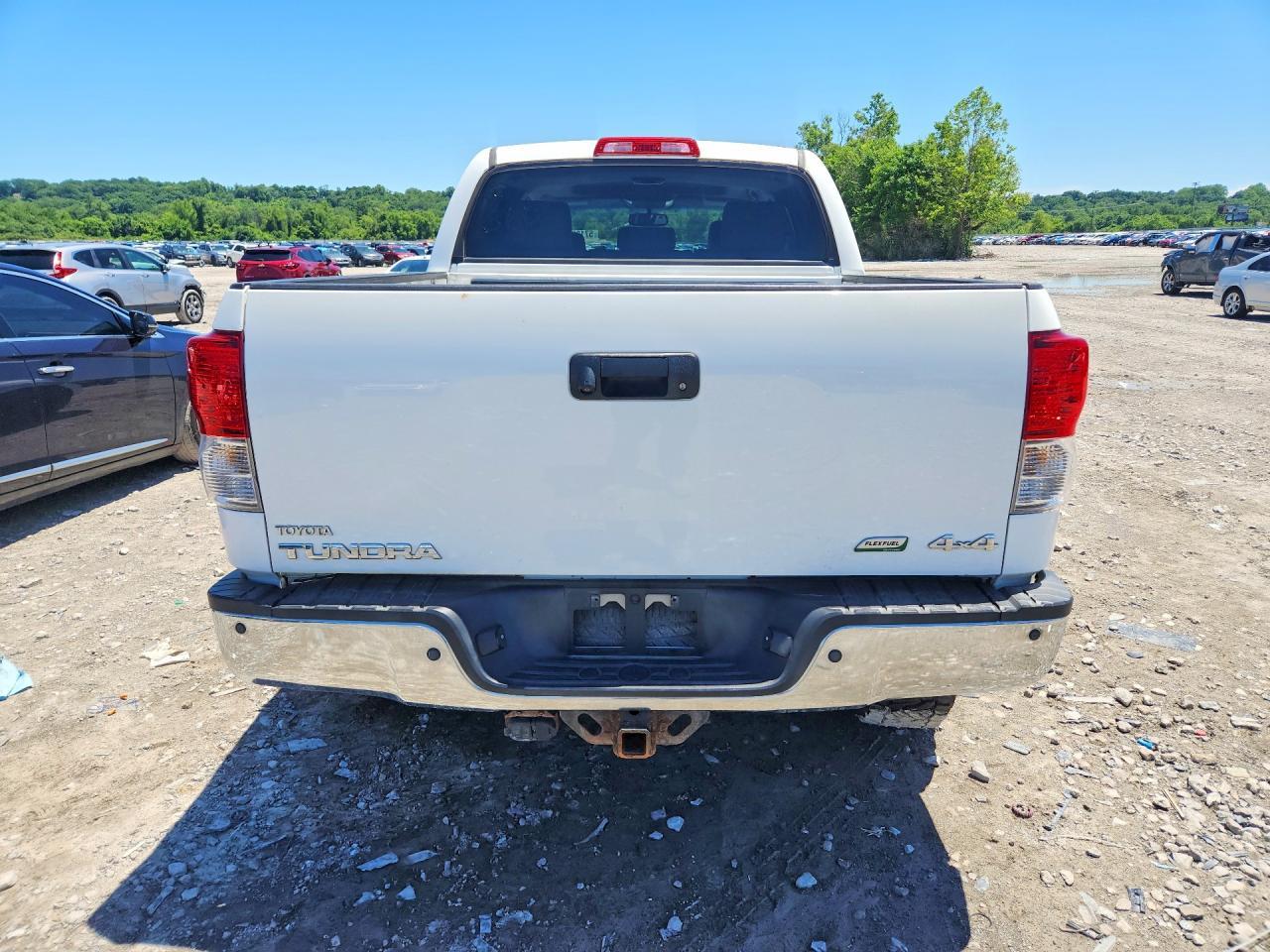 2012 TOYOTA TUNDRA