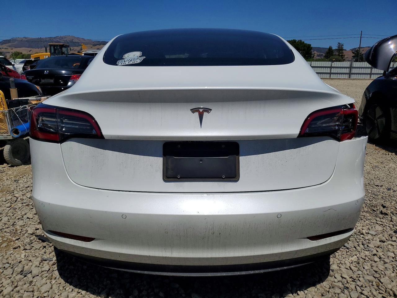 2021 TESLA MODEL 3