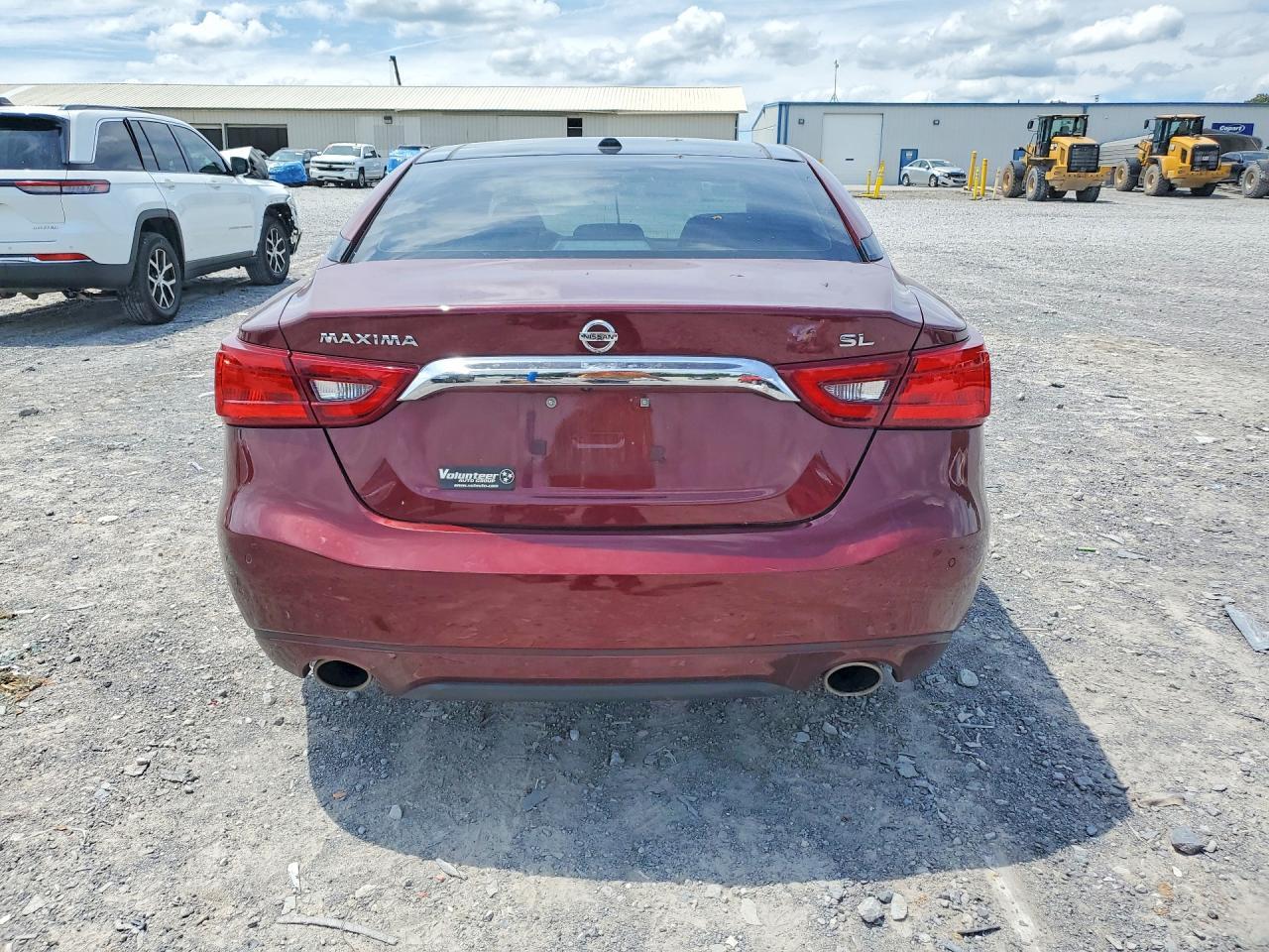 2017 NISSAN Maxima