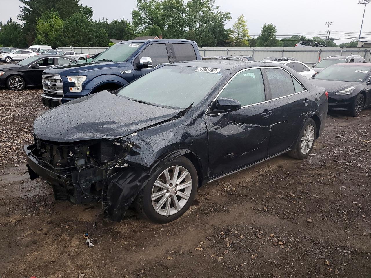 2012 TOYOTA CAMRY