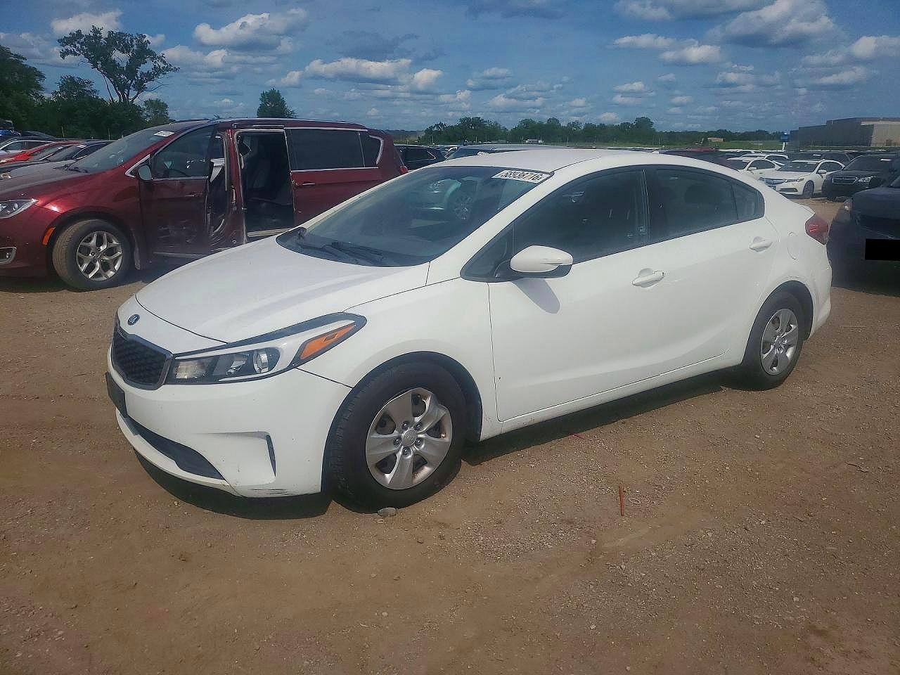 2017 KIA FORTE