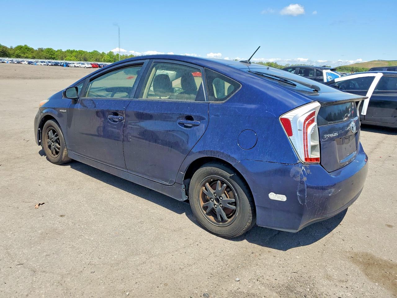 2015 TOYOTA PRIUS