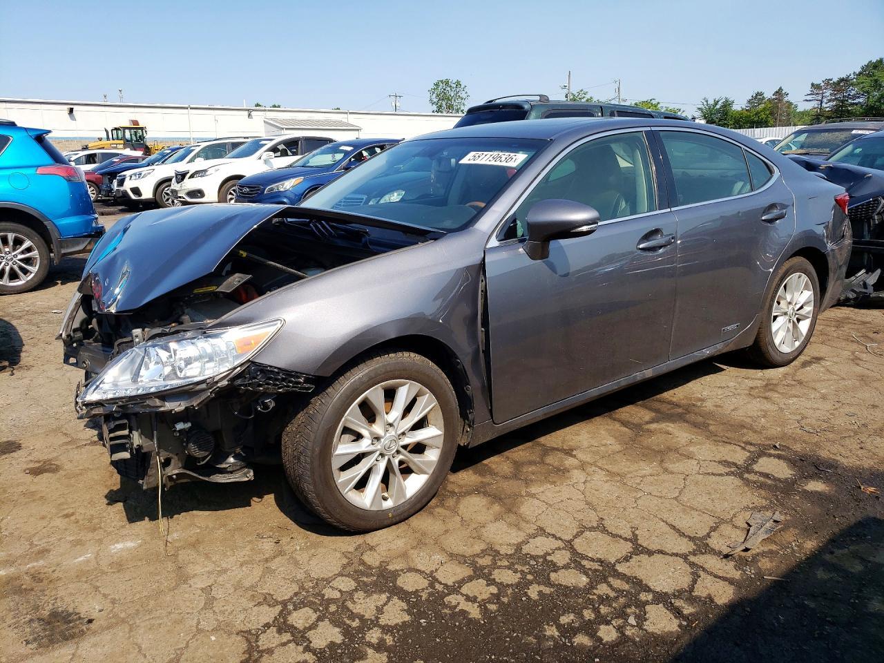 2013 LEXUS ES 300H