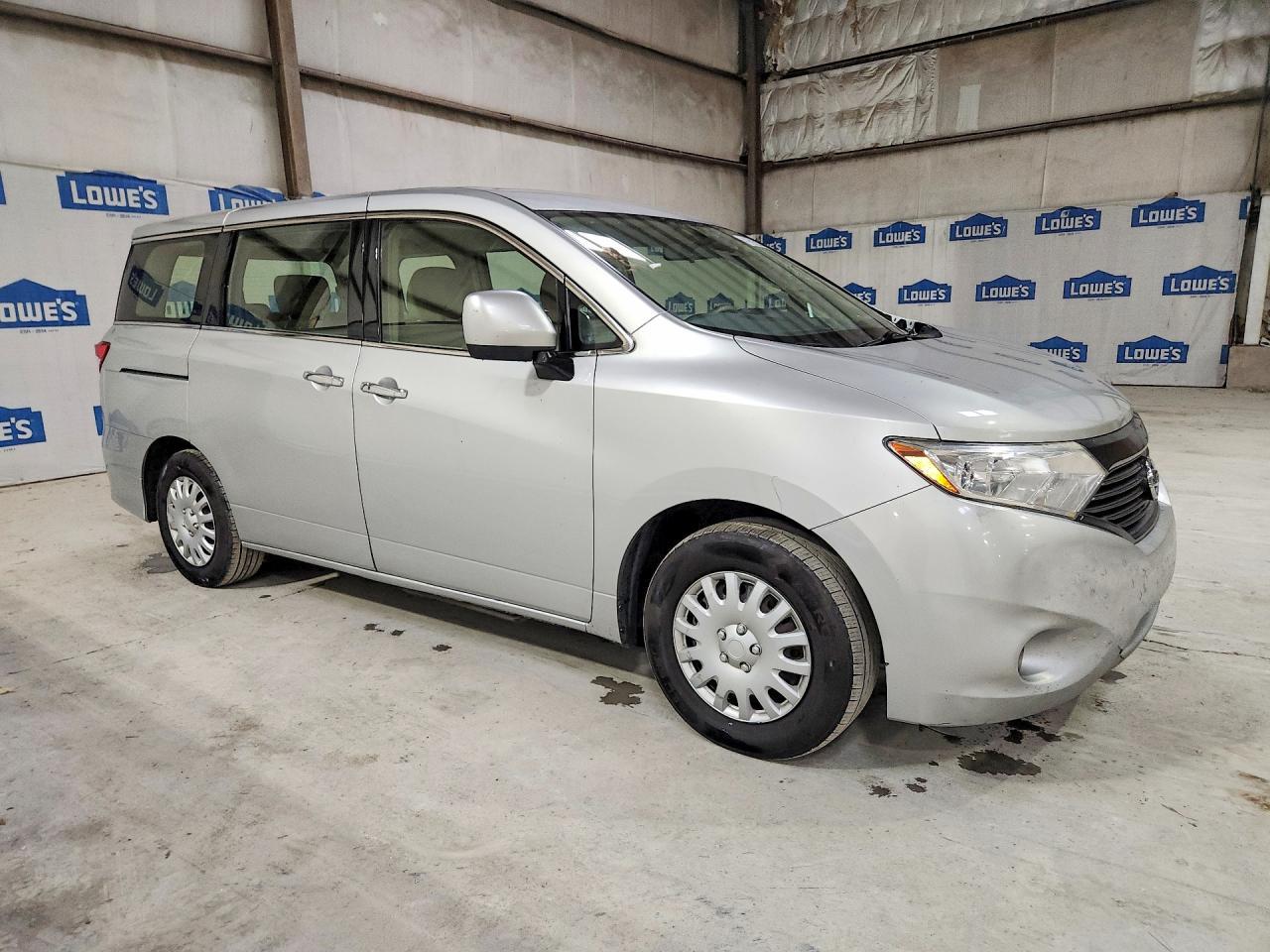 2016 NISSAN Quest