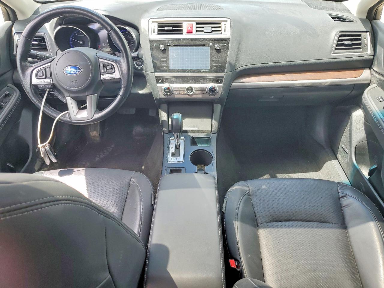 2015 SUBARU Outback