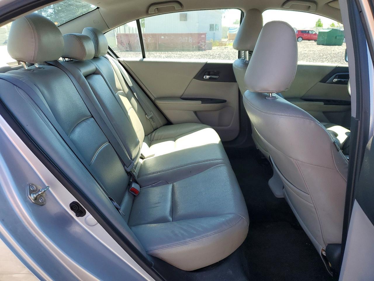 2015 HONDA ACCORD