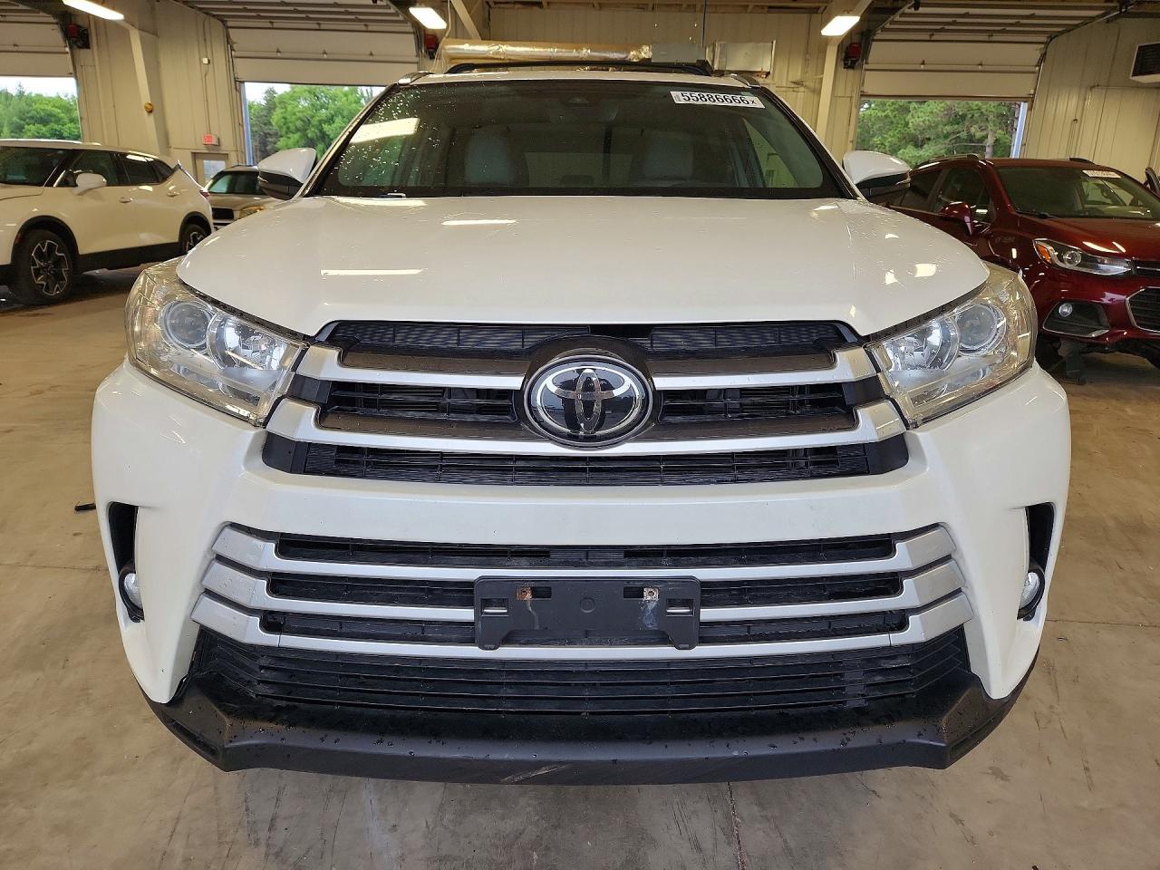 2019 TOYOTA HIGHLANDER