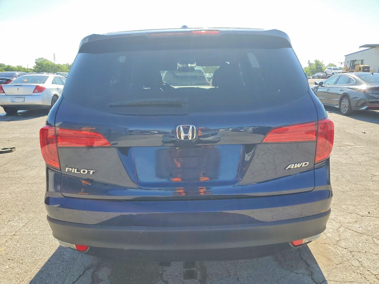 2016 HONDA PILOT