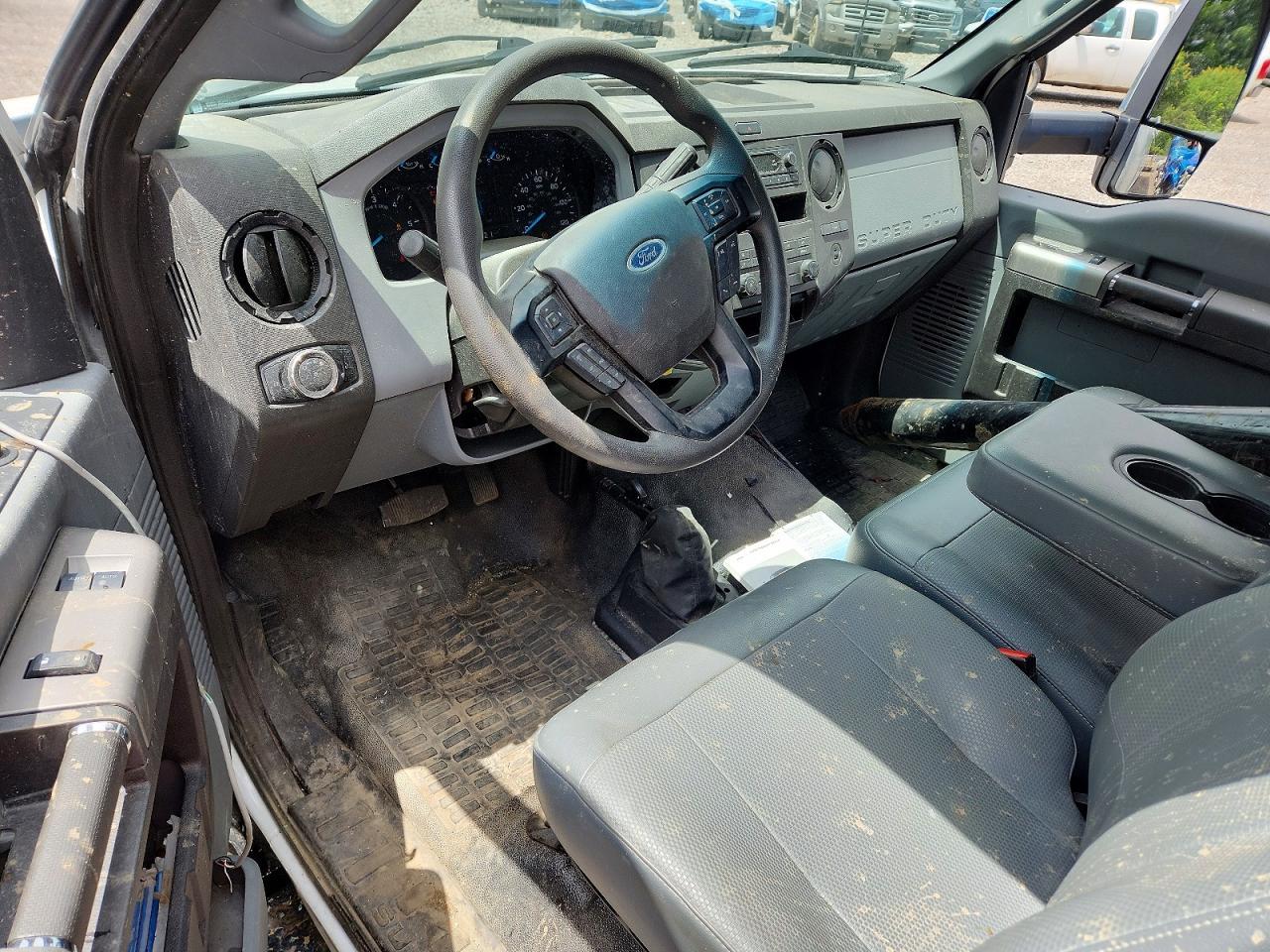 2024 FORD F-650