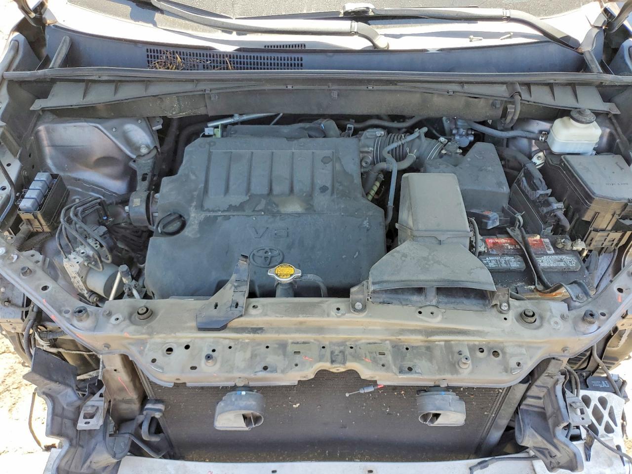 2014 TOYOTA HIGHLANDER