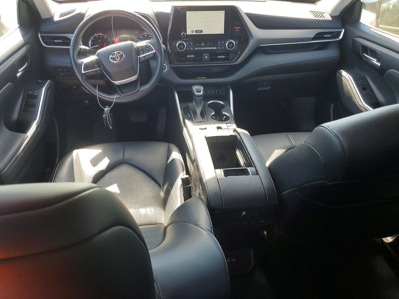 2023 TOYOTA HIGHLANDER