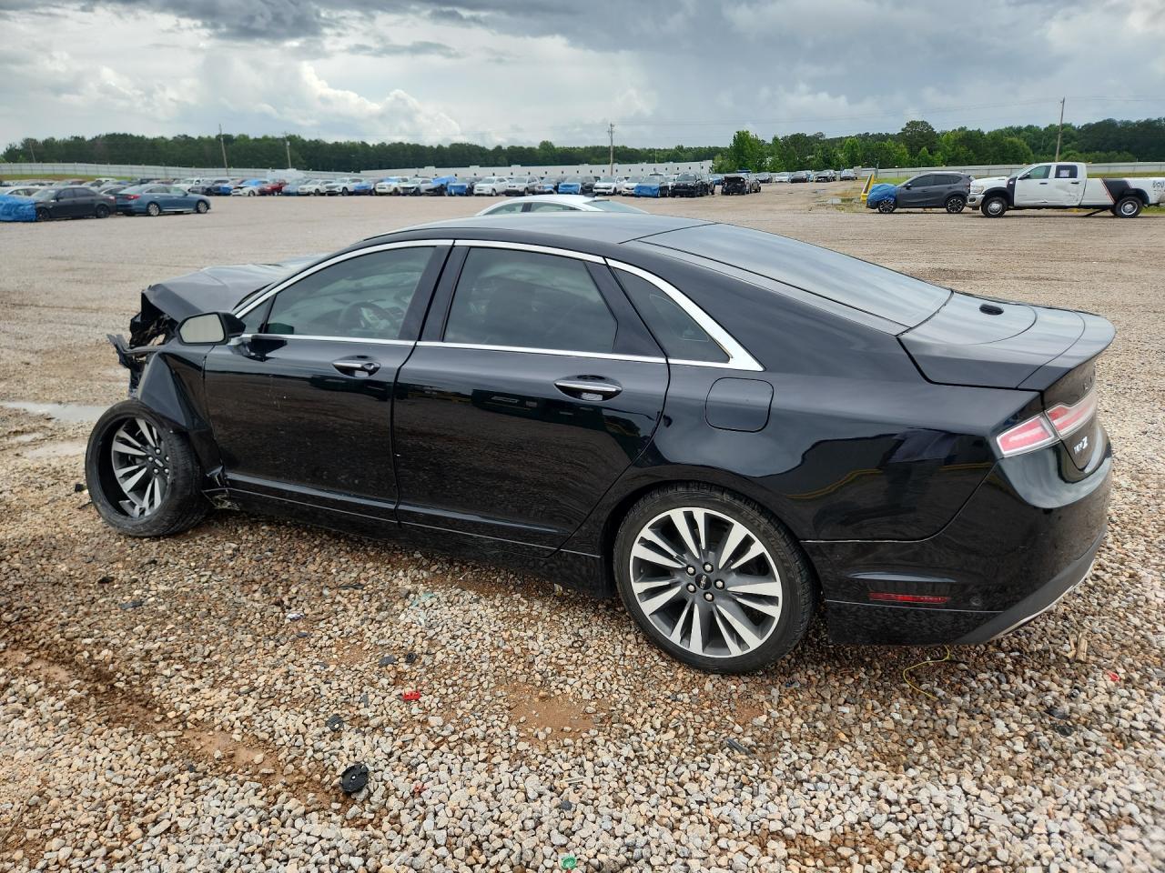 2017 LINCOLN MKZ