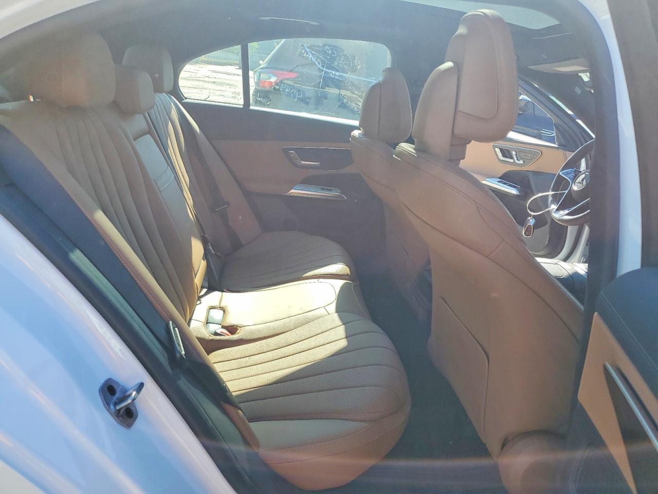 2025 MERCEDES-BENZ E-Class