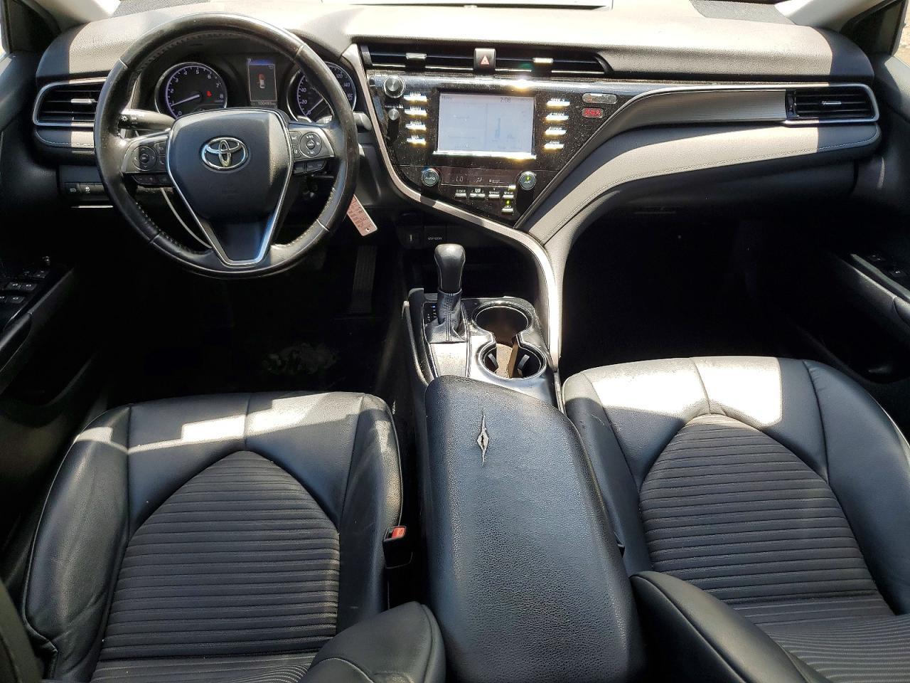 2019 TOYOTA CAMRY
