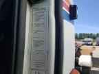 2006 VOLVO Vn