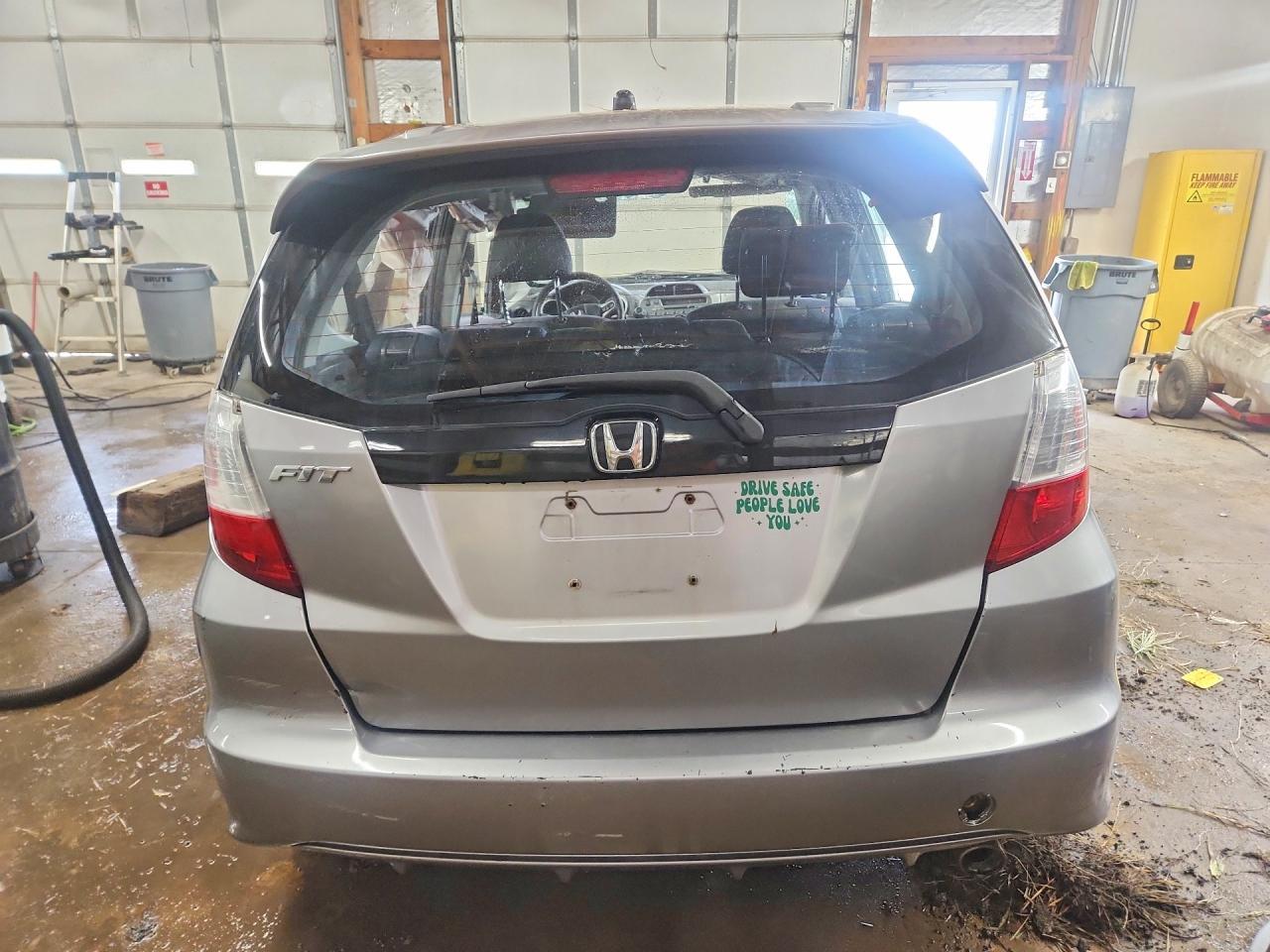 2009 HONDA FIT