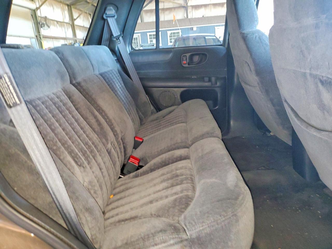 2000 CHEVROLET BLAZER