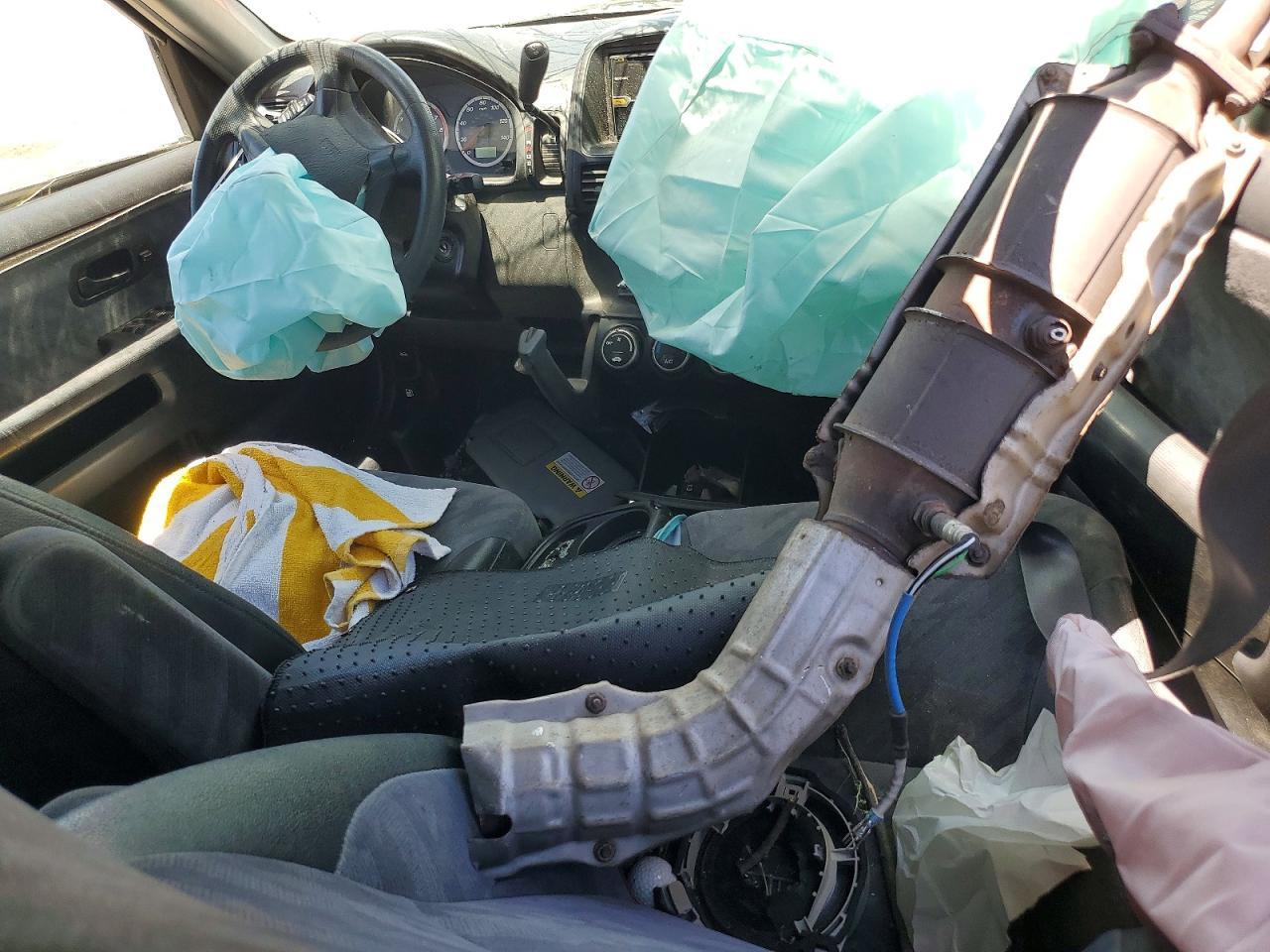2004 HONDA CR-V