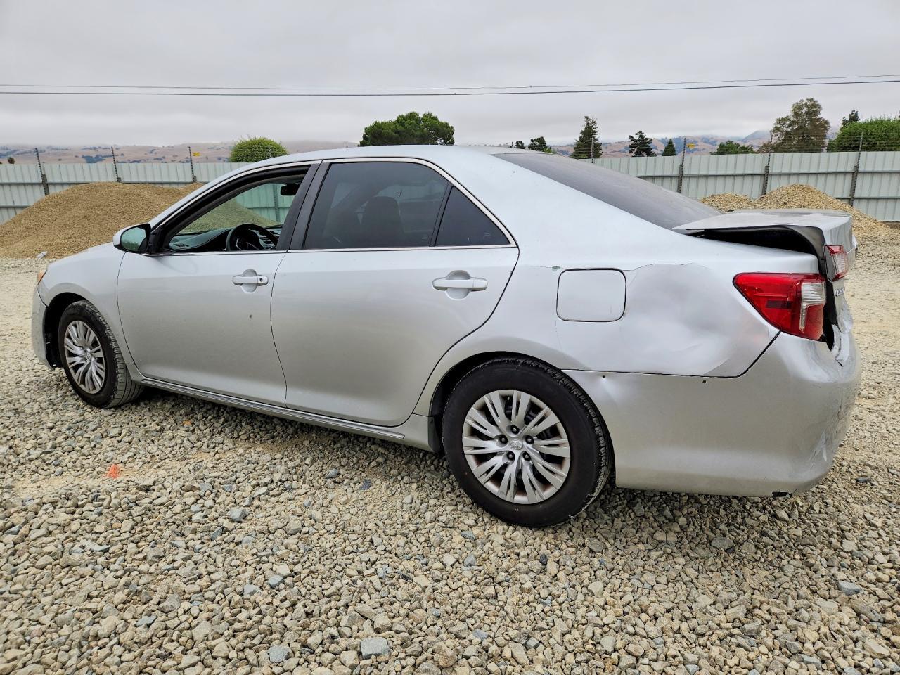 2012 TOYOTA CAMRY