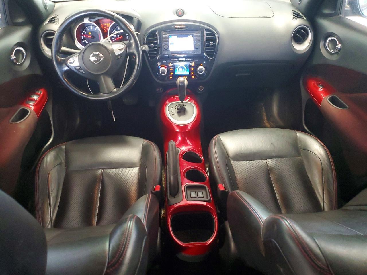 2011 NISSAN Juke