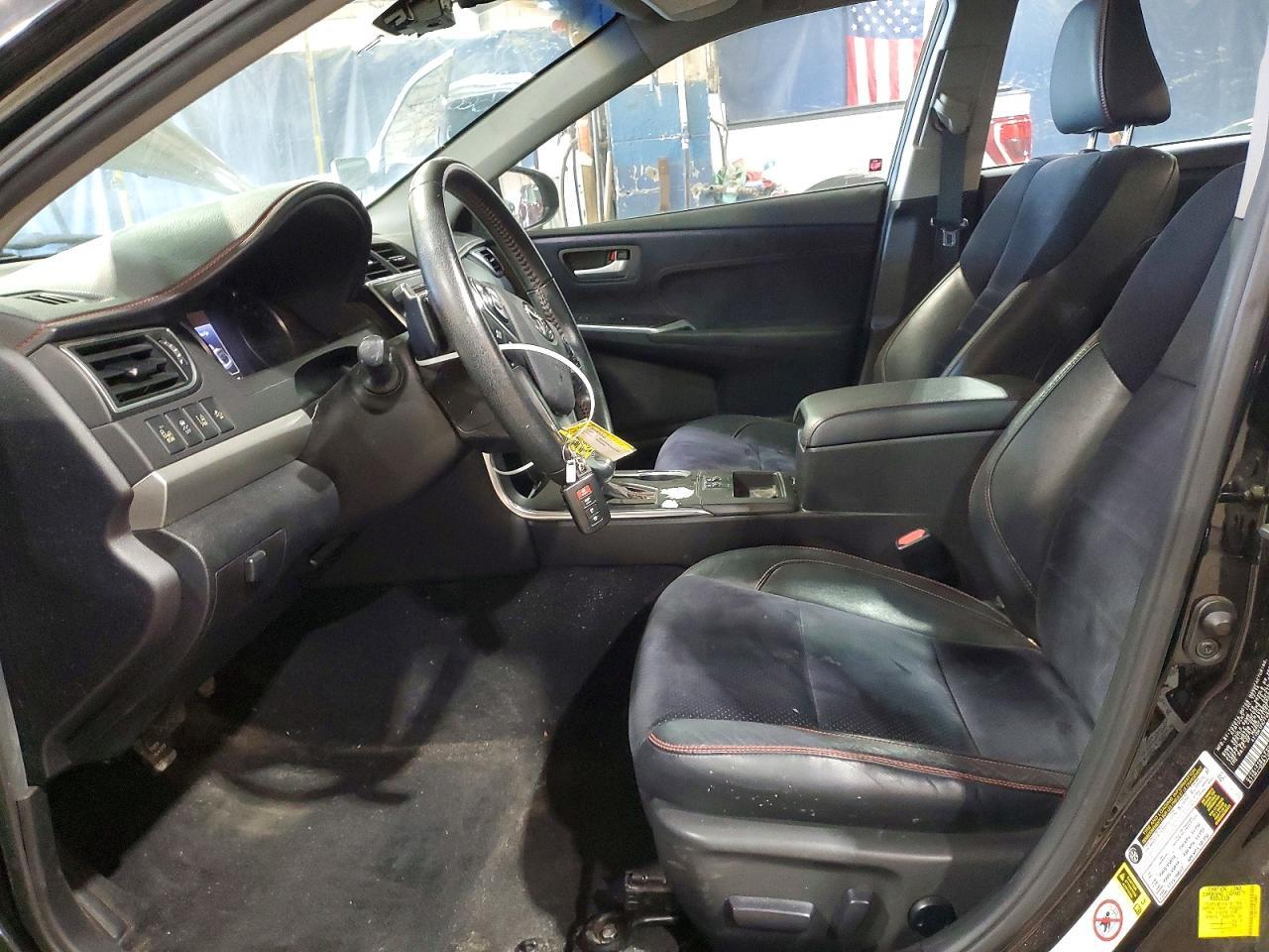 2015 TOYOTA CAMRY