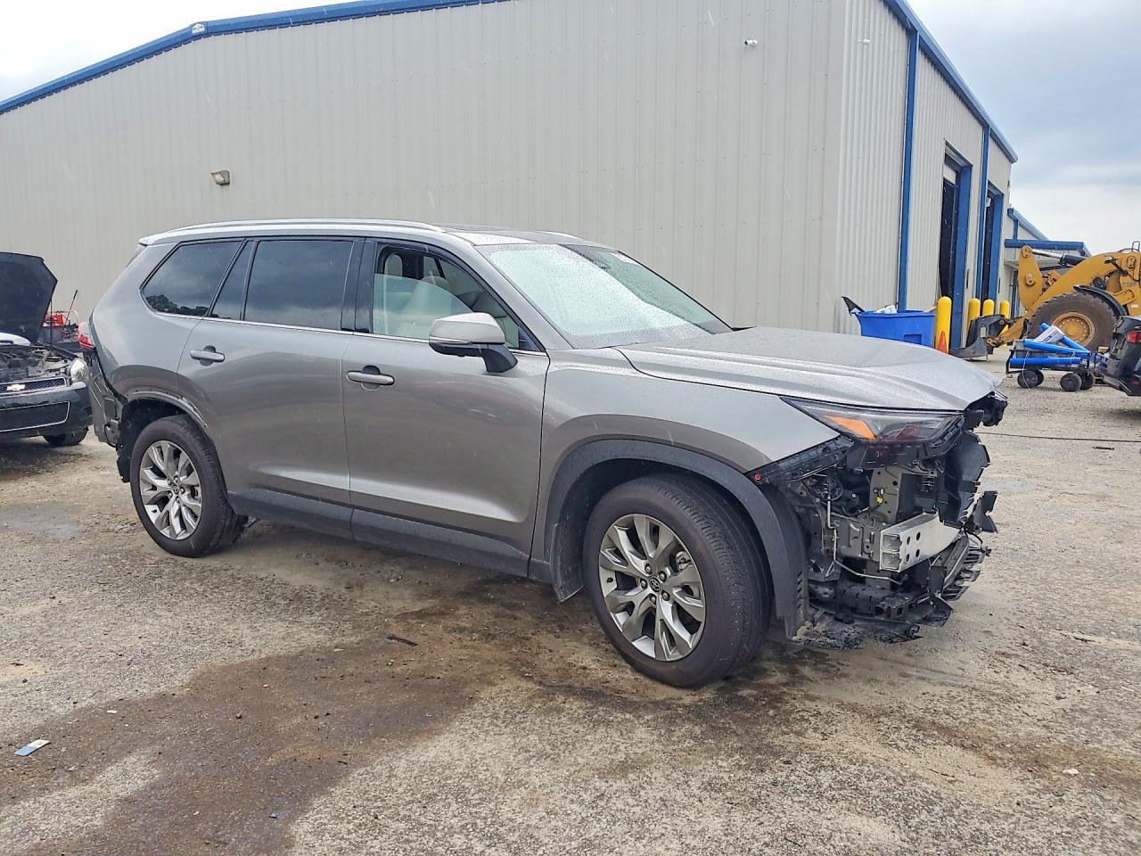 2026 TOYOTA HIGHLANDER