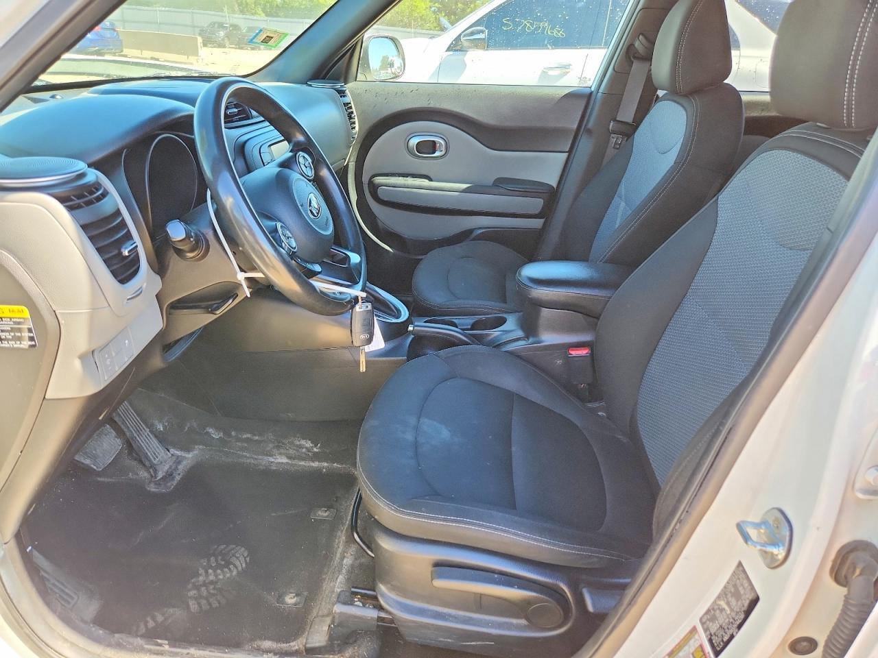 2017 KIA SOUL