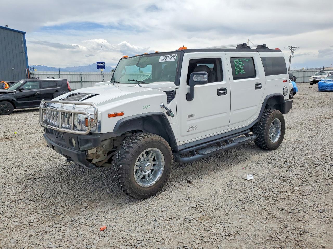 2004 HUMMER H2