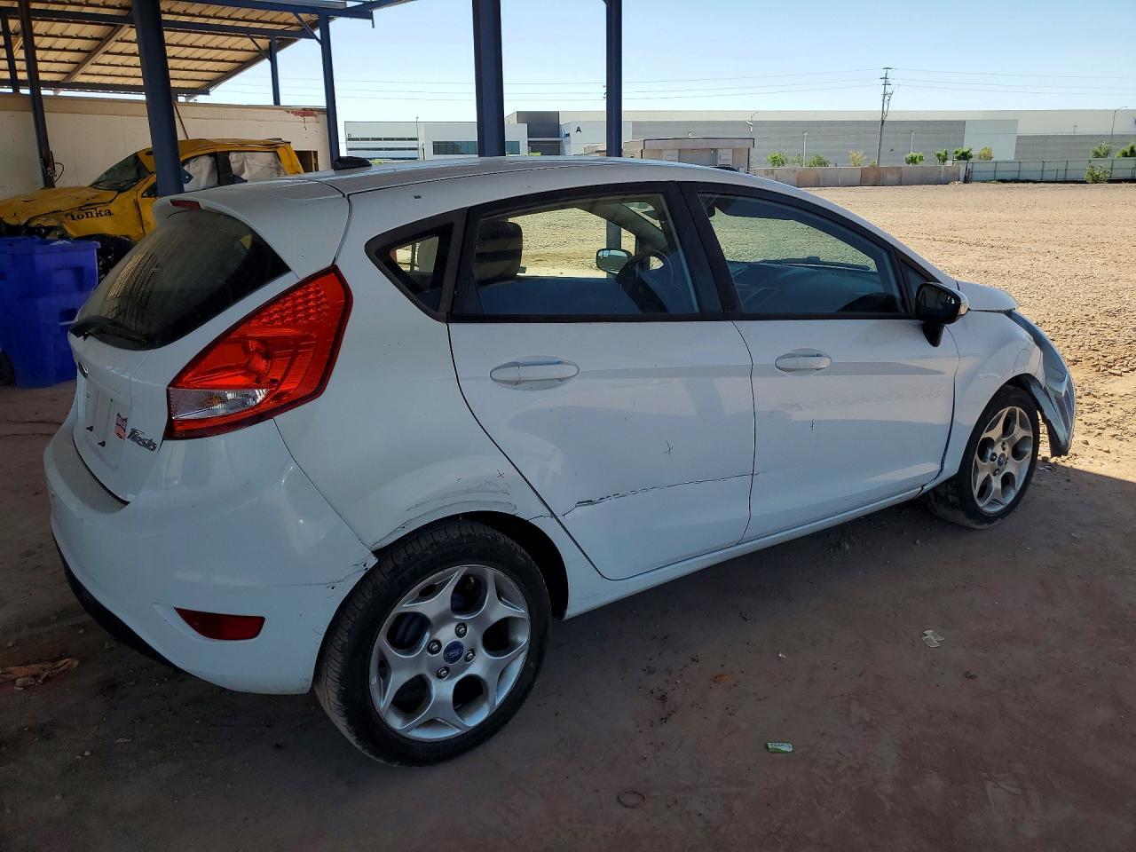 2012 FORD Fiesta