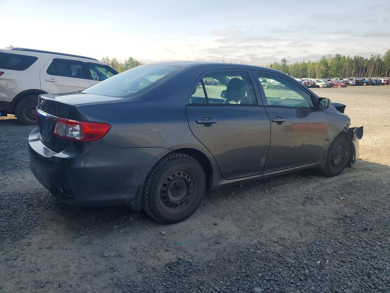 2011 TOYOTA COROLLA