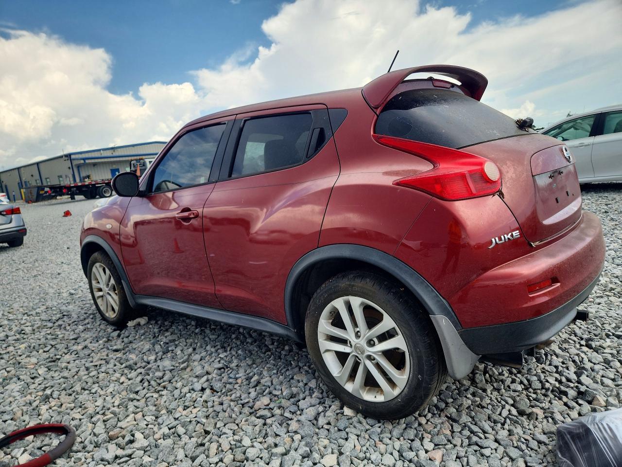 2011 NISSAN Juke