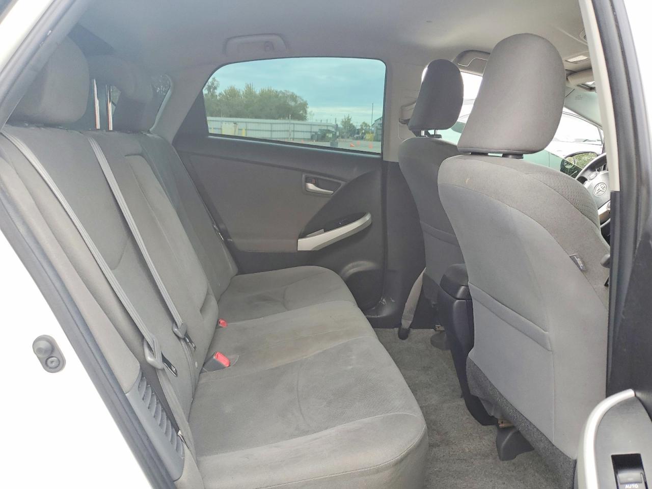 2014 TOYOTA PRIUS