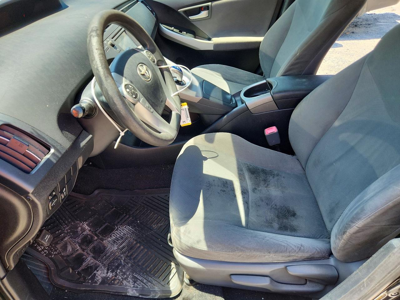 2012 TOYOTA PRIUS