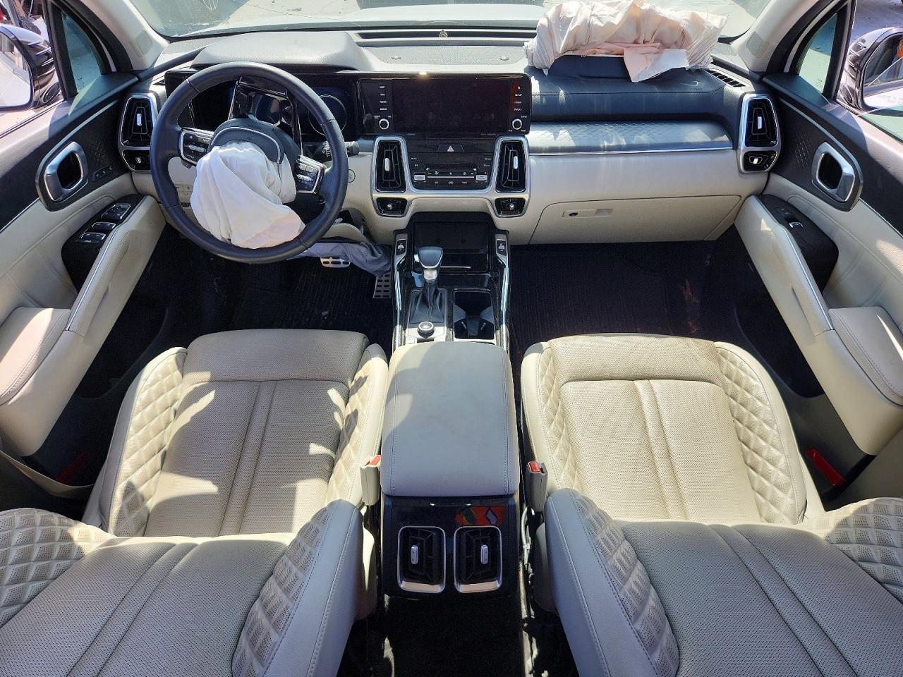 2023 KIA SORENTO