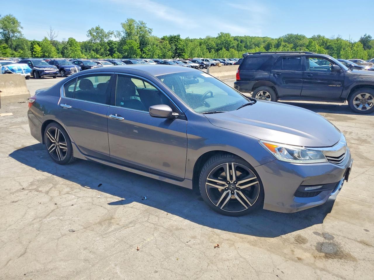 2017 HONDA ACCORD