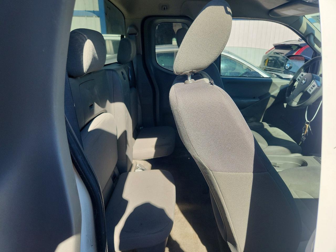 2017 NISSAN Frontier