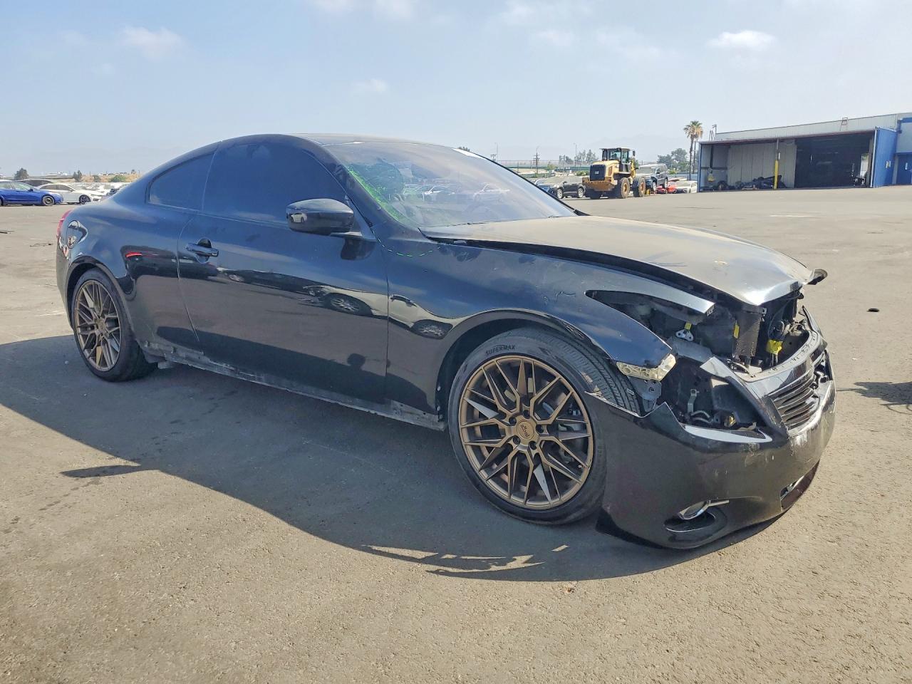 2014 INFINITI Q60