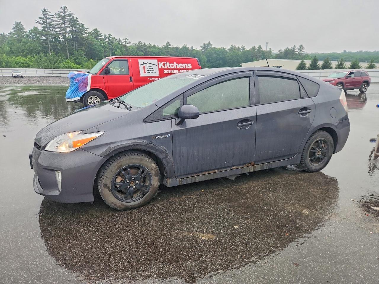2012 TOYOTA PRIUS