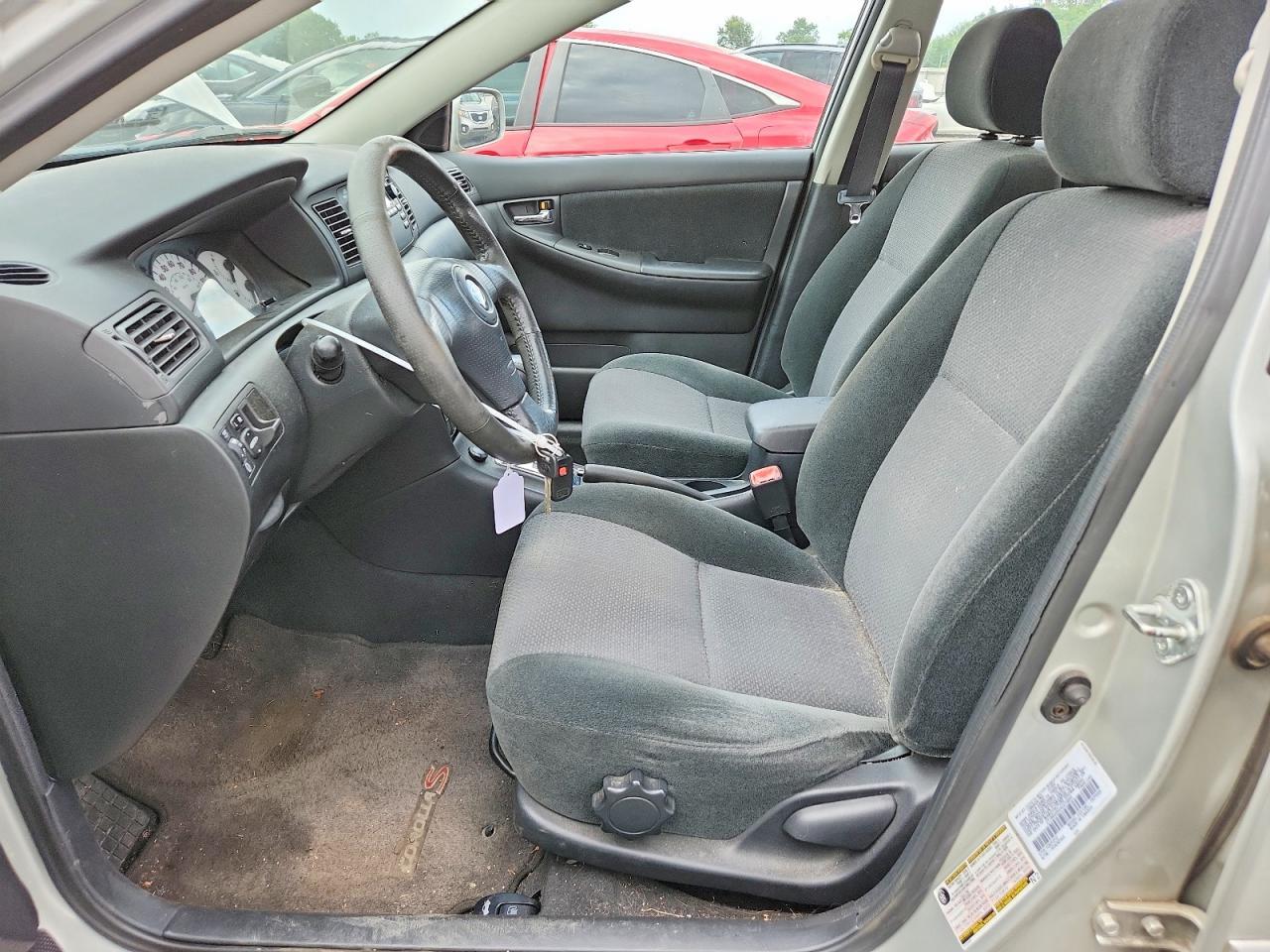 2004 TOYOTA COROLLA